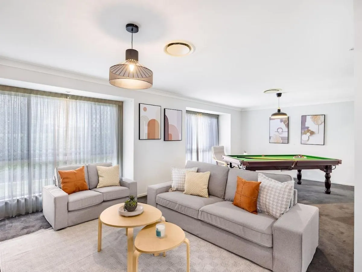 Carindale Family Home/Close To Westfield & Highway Brisbane