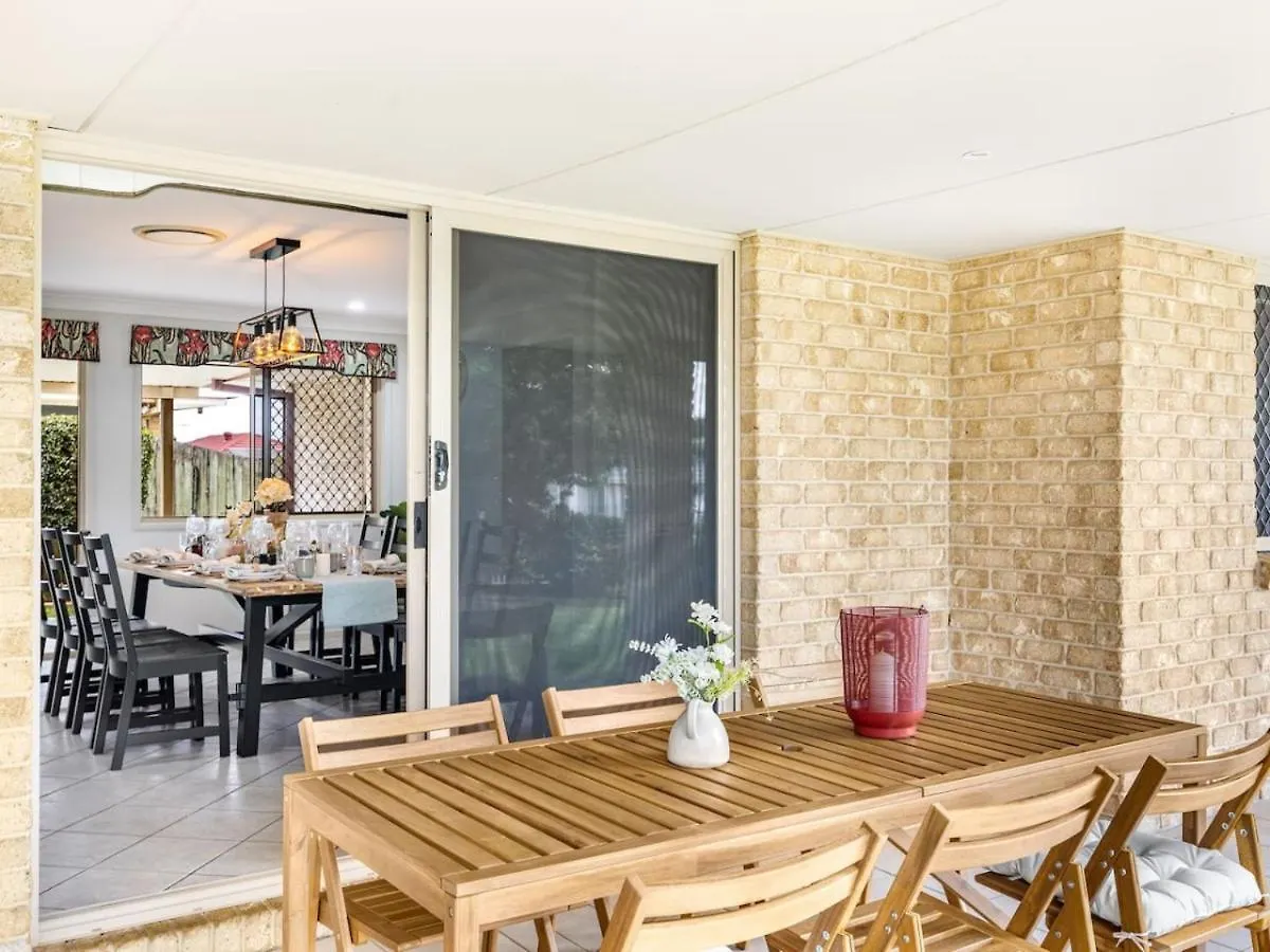 Carindale Family Home/Close To Westfield & Highway Brisbane